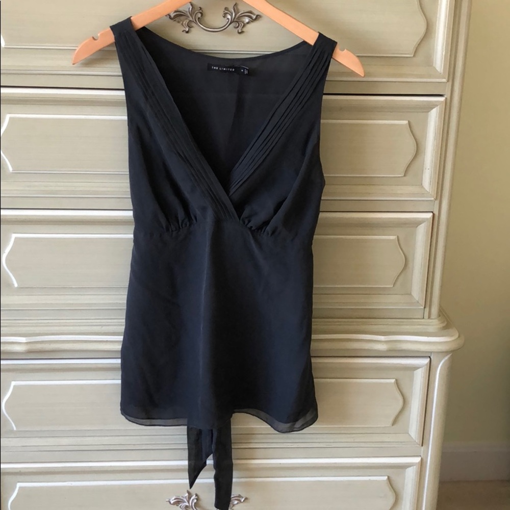 Limited Vneck tie waist top